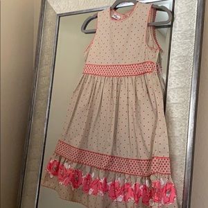 Girls dress